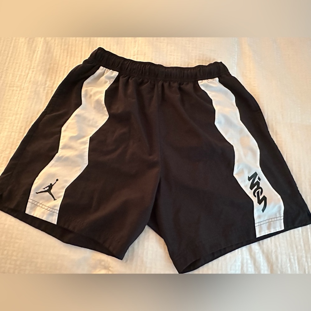 Jordan Zion shorts size 2xl black and white.